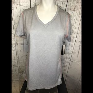 - - 2/$10 💙NWT RBX grey and pink t shit size…